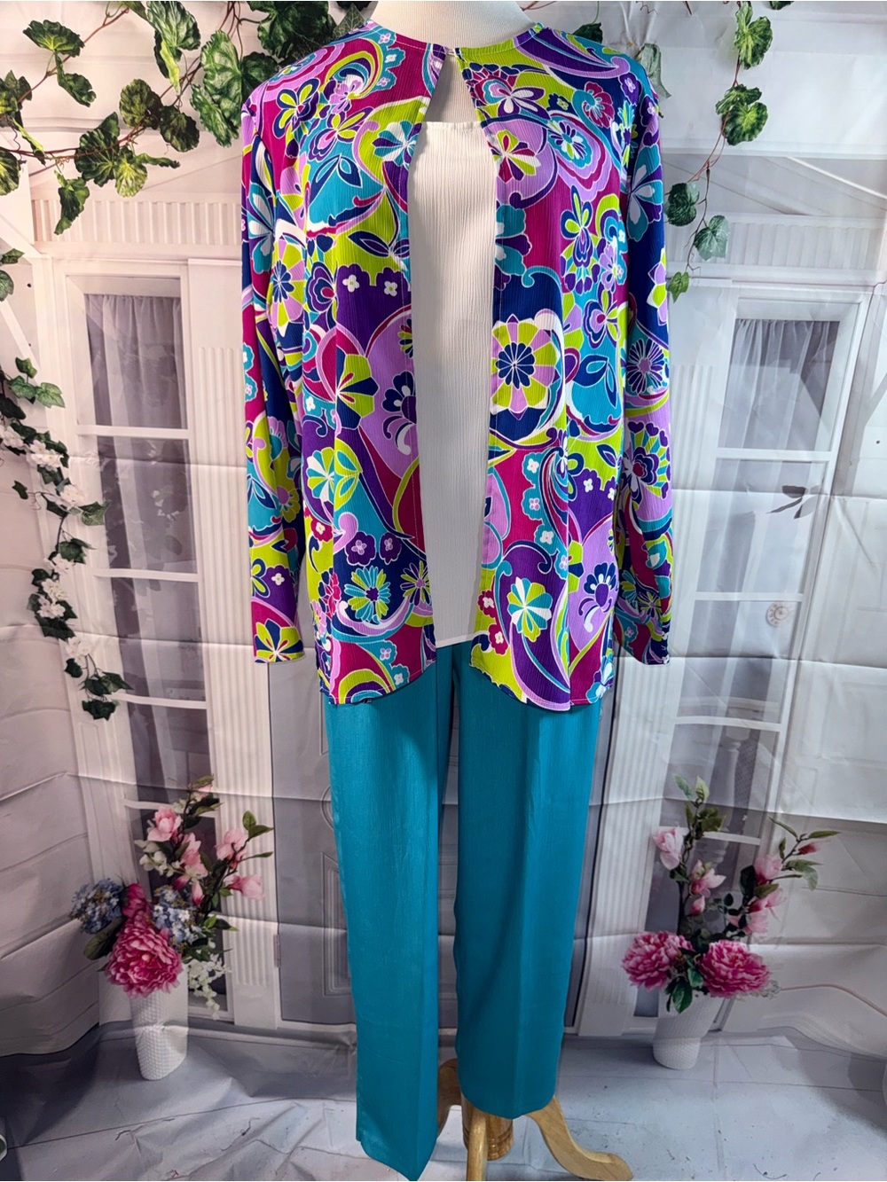2004-Vintage Maggie Sweet Vibrant Floral Open-Front Jacket & Teal Pants Set